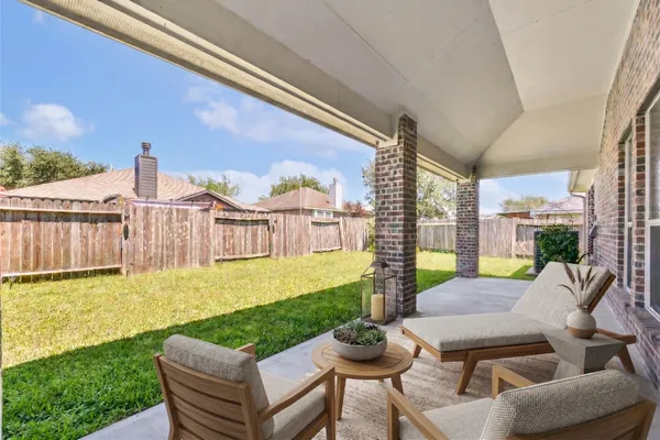 $265,000 | 383 Ward Lane, Alvin, TX 77511