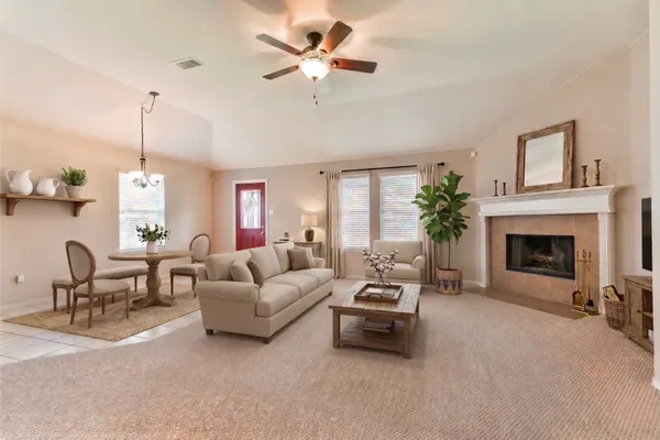 $265,000 | 383 Ward Lane, Alvin, TX 77511