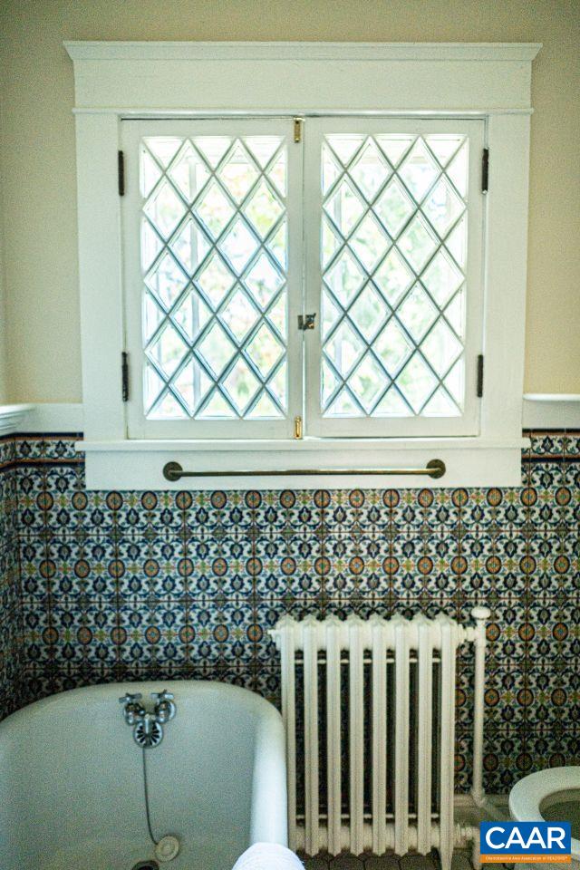 1326 Rugby Road Charlottesville, VA 22903 - Photo 32 of 65