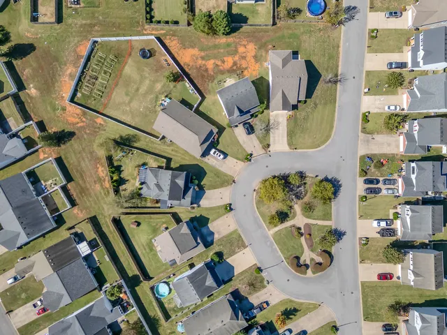 2071 Sparco Circle, Murfreesboro, TN 37128