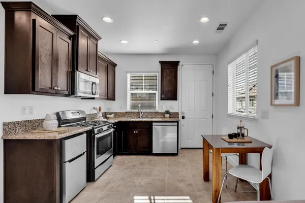 $1,175,000 | 1037 Forbes Lane, Davis, CA 95616