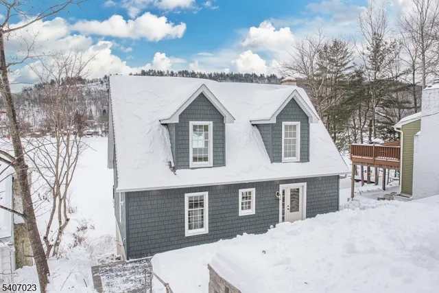 $3,500 | 41 West Shore Trail, Branchville, NJ 07826