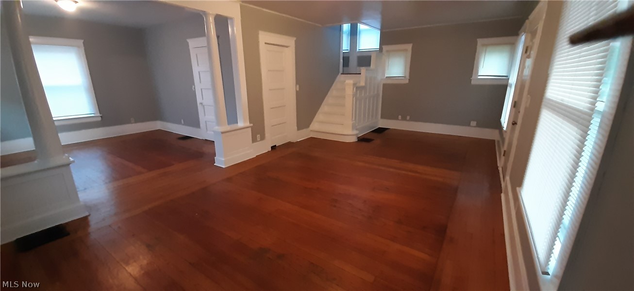 881 North Howard Street Akron, OH 44310 - Photo 5 of 23 Gallery Image 5