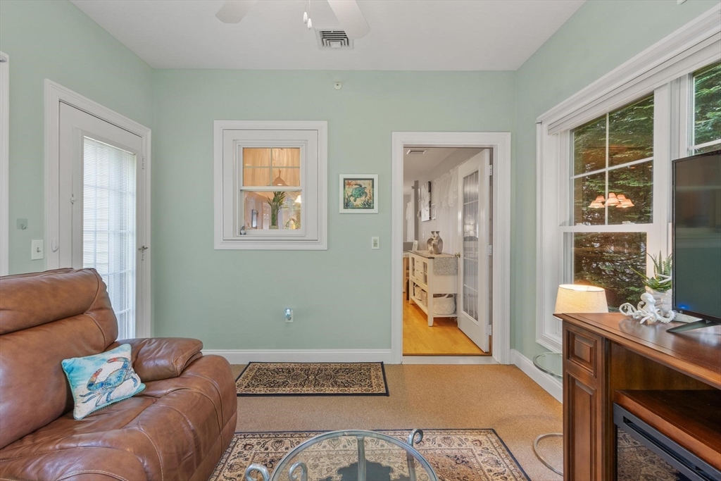 135 Beach Road, Unit E1 Salisbury, MA 01952 - Photo 14 of 39
