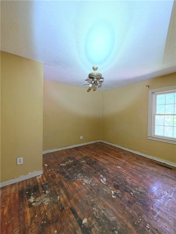 1057 Washington Road East Point, GA 30344 - Photo 13 of 24 Gallery Image 13