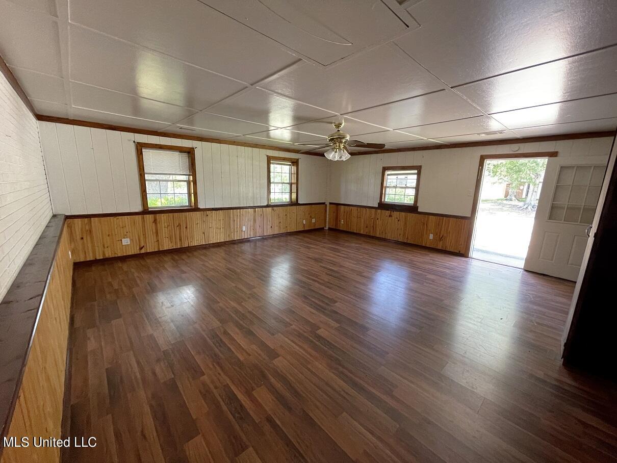 1211 Ridgewood Lane Picayune, MS 39466 - Photo 2 of 17 Bonus