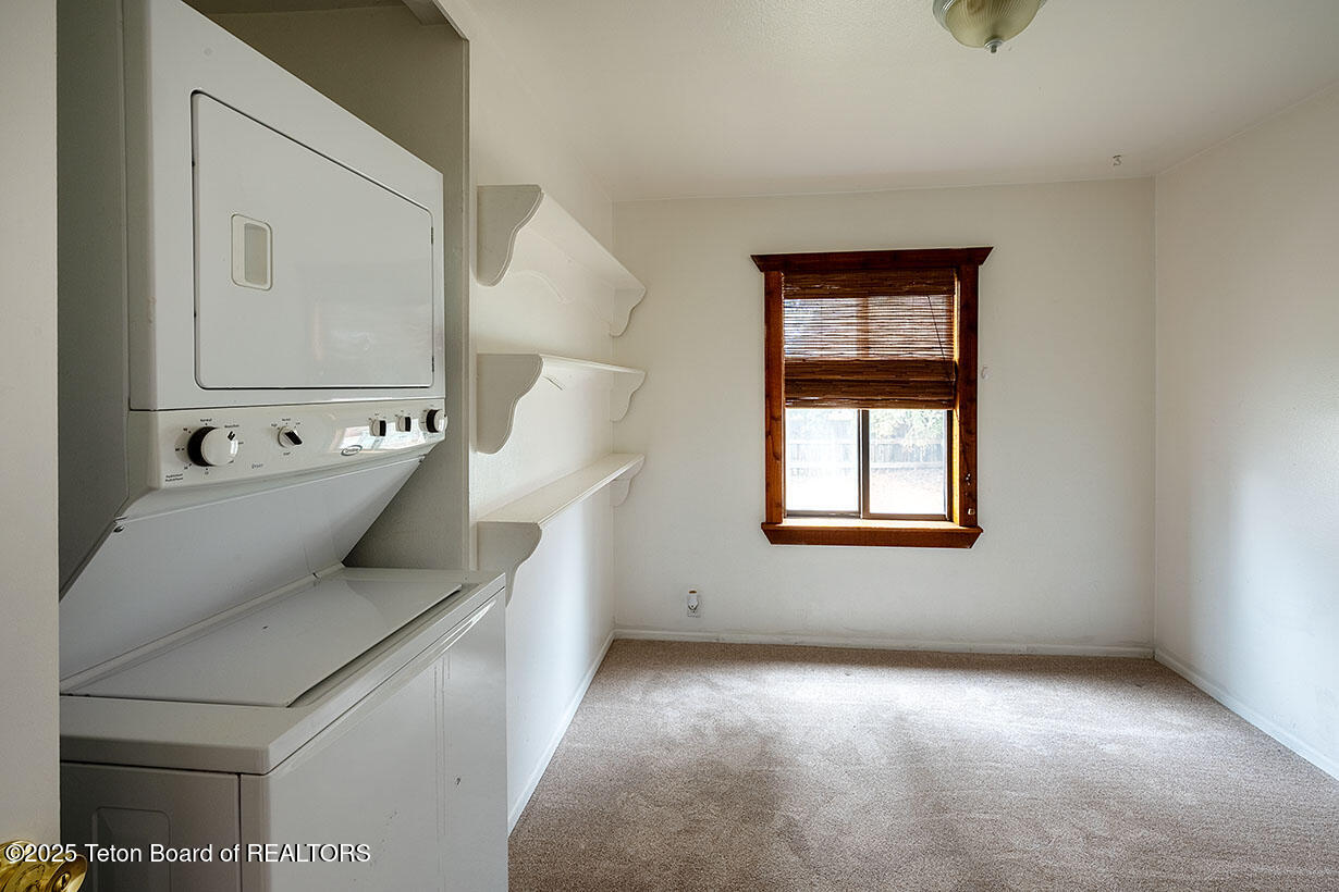 366 Adams Street Afton, WY 83110 - Photo 7 of 14 Payne int 8029