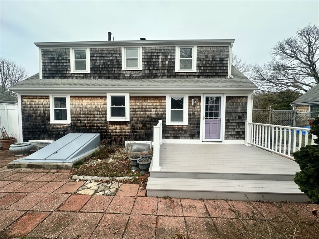 35 Walnut Street Barnstable, MA 02601 - Photo 7 of 35