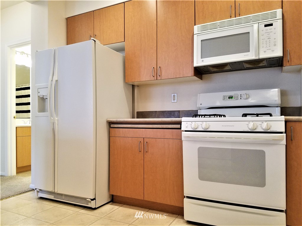 5100 Talbot Place South, Unit C Renton, WA 98055 - Photo 5 of 14 Gallery Image 5
