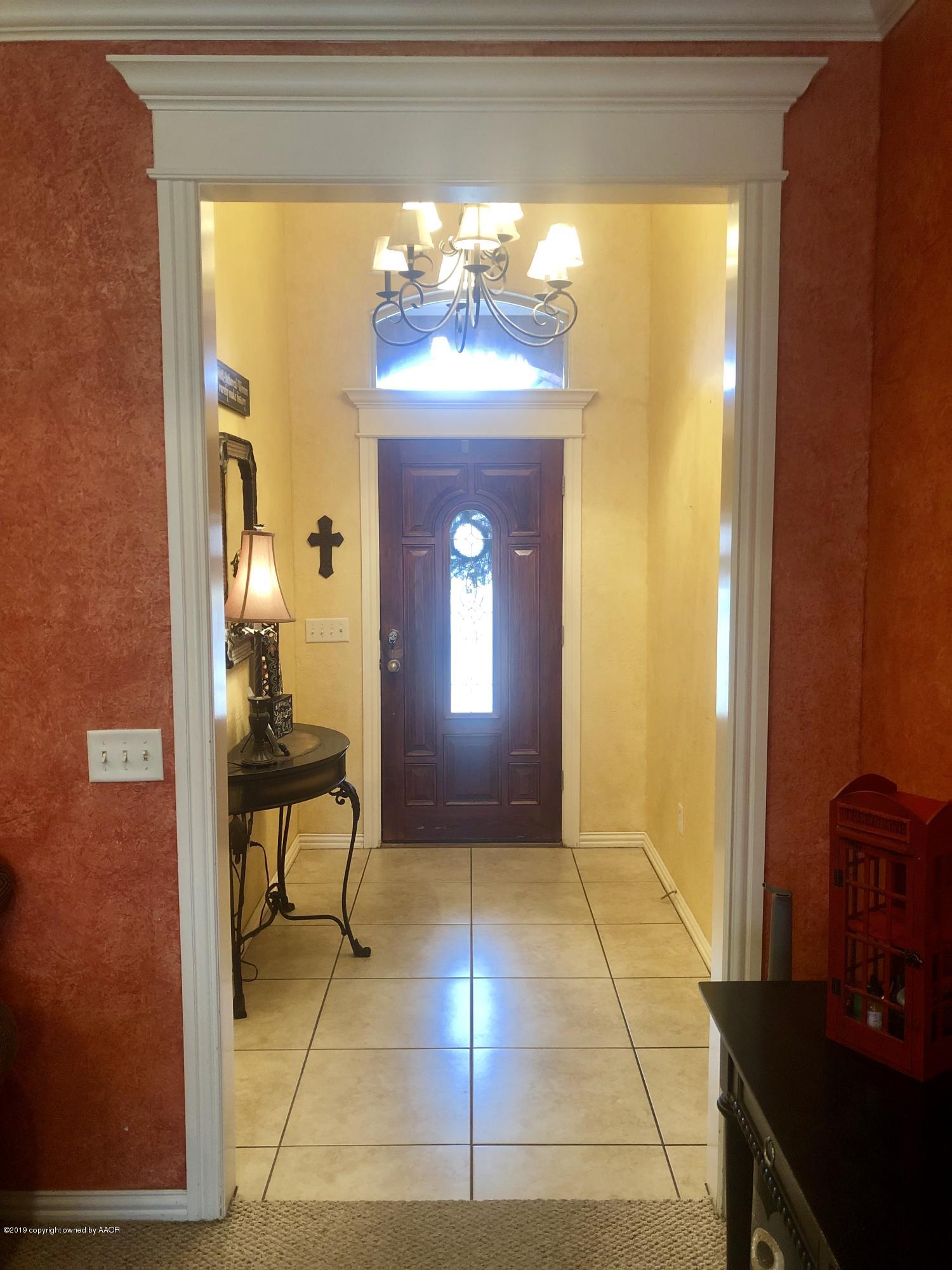 6908 Thunder Road Amarillo, TX 79119 - Photo 6 of 30 Entry