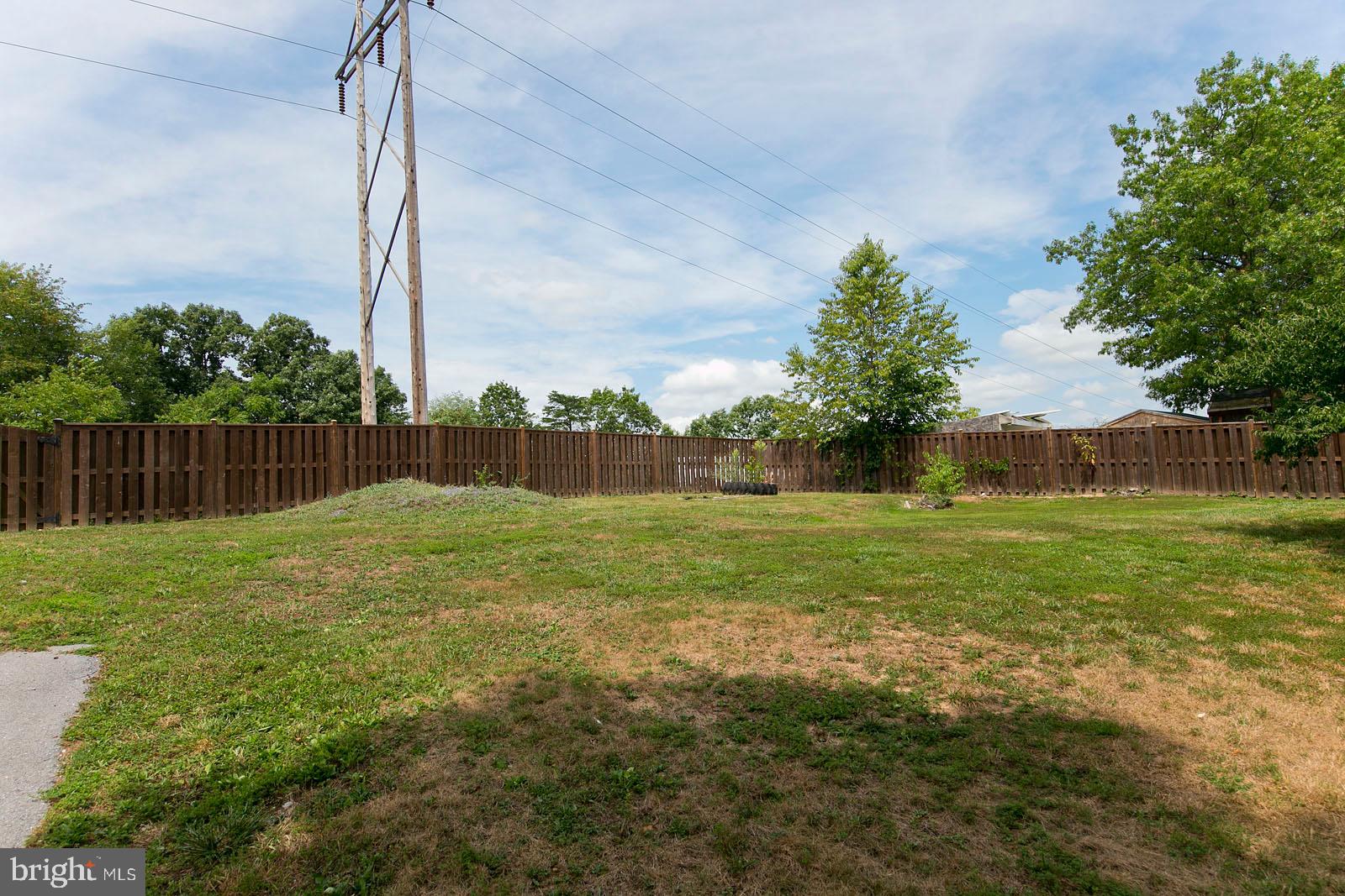 134 Woodrow Road Winchester, VA 22602 - Photo 14 of 49 Fenced backyard