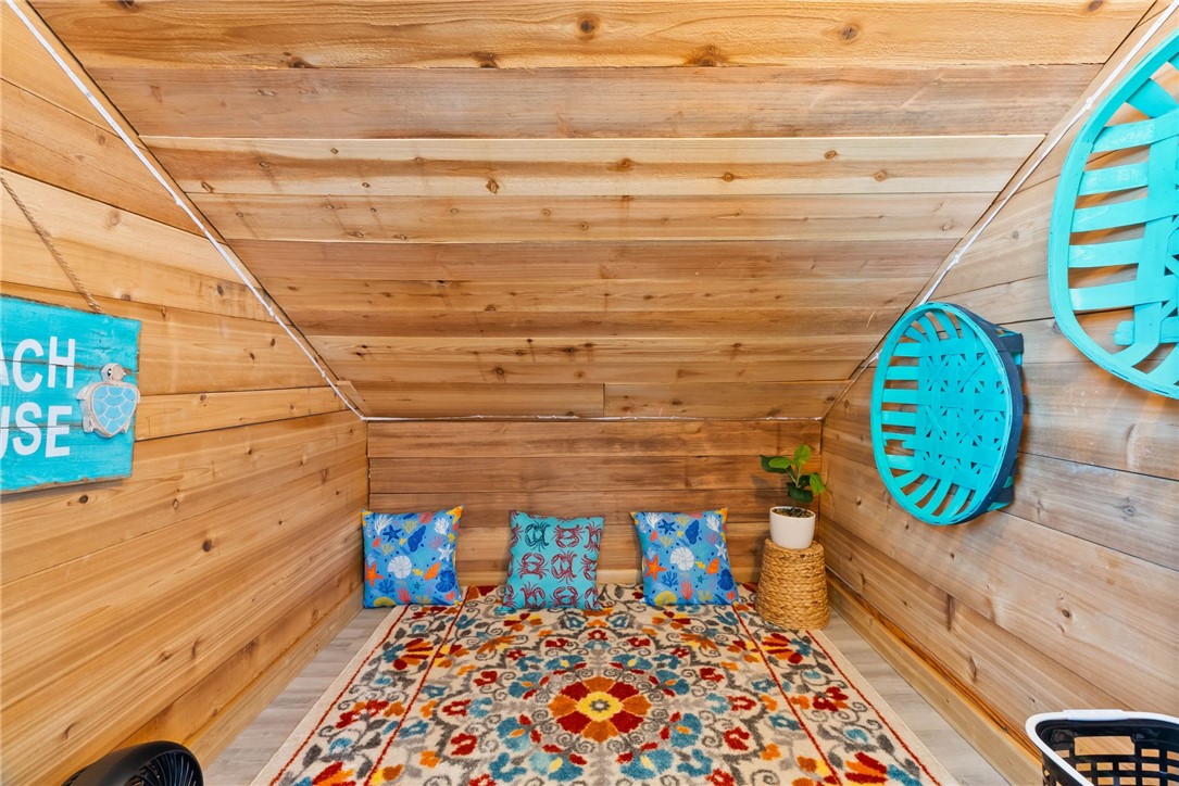 121 Redhead Rockport, TX 78382 - Photo 19 of 34