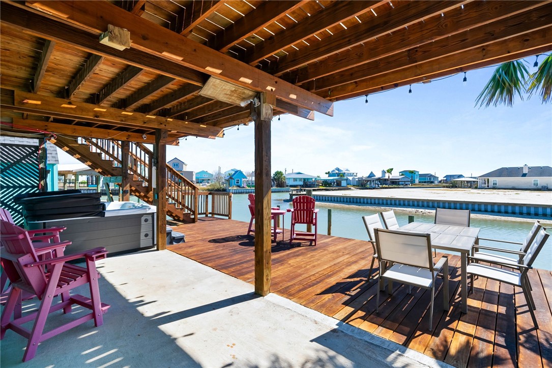 121 Redhead Rockport, TX 78382 - Photo 24 of 34