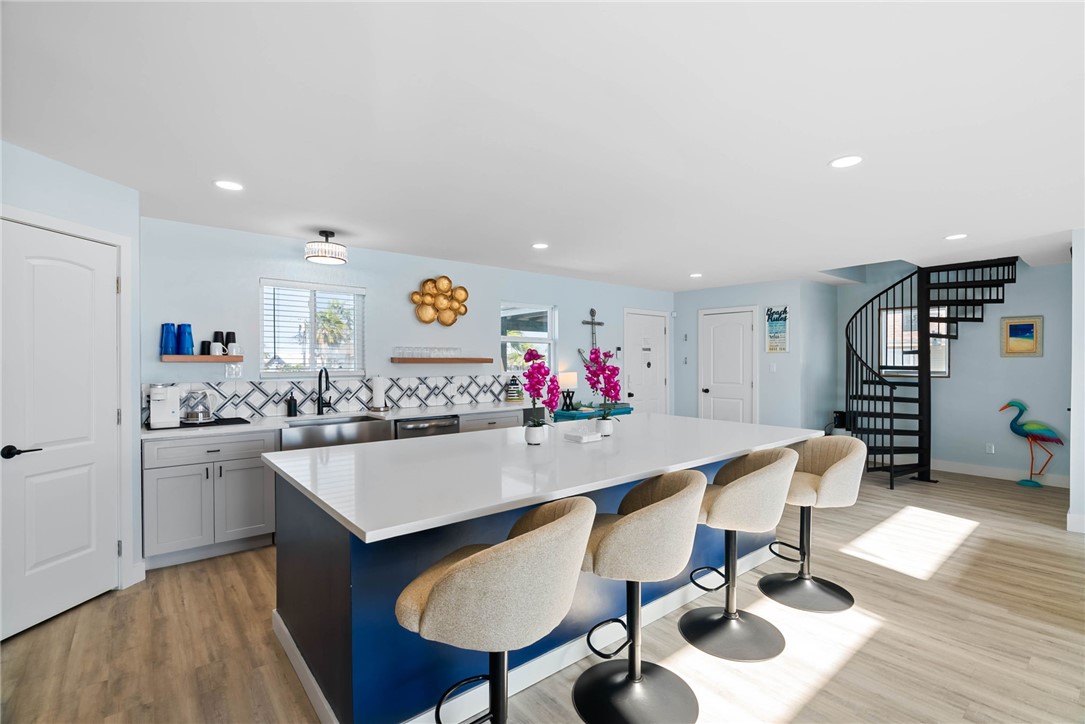 121 Redhead Rockport, TX 78382 - Photo 7 of 34