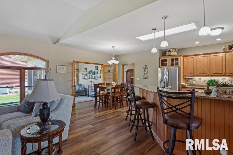 4377 Old Salem Lane Springfield, IL 62711 - Photo 20 of 46
