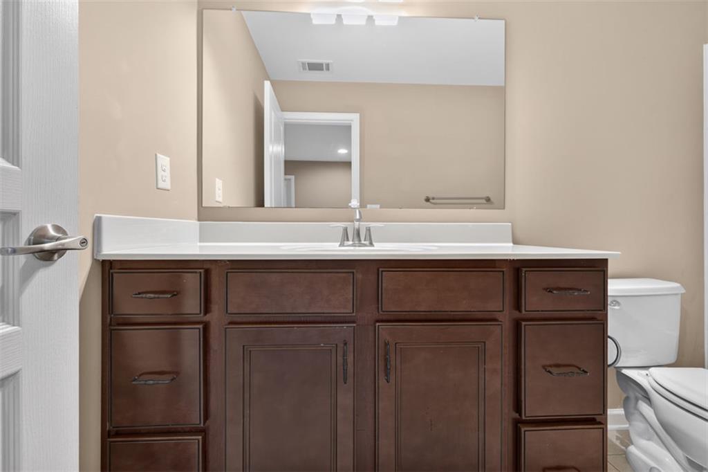 1572 Lenox Overlook Road Atlanta, GA 30329 - Photo 29 of 44