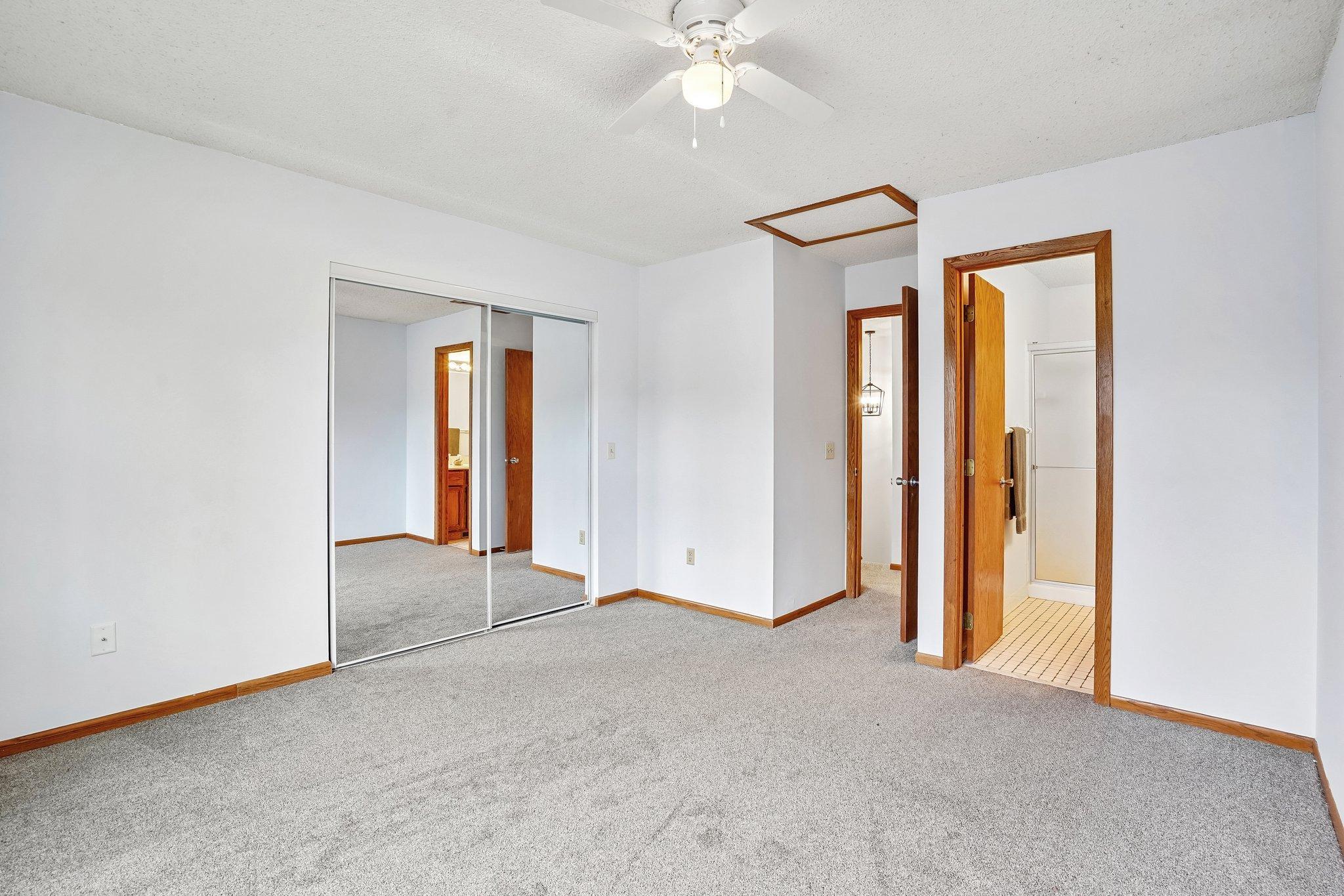 18669 Clear View Court Minnetonka, MN 55345 - Photo 22 of 34