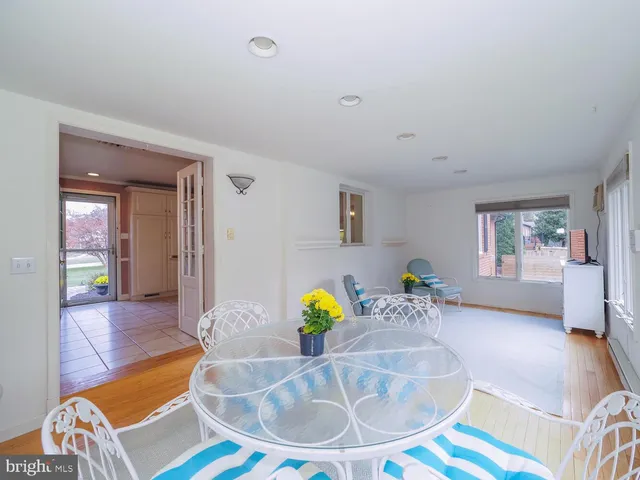 $625,000 | 1108 Hampton Garth, Towson, MD 21286