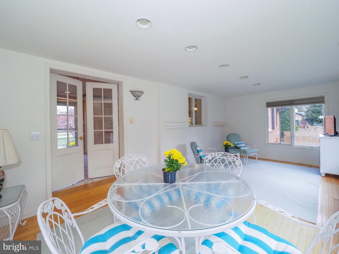 1108 Hampton Garth Towson, MD 21286 - Photo 37 of 53 a living room with furniture and window