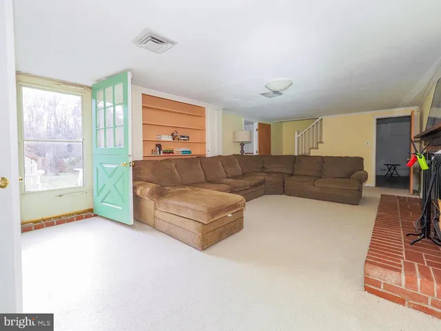 $625,000 | 1108 Hampton Garth, Towson, MD 21286