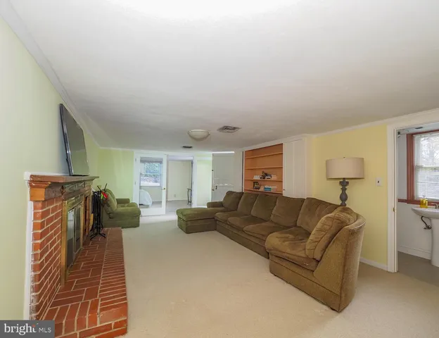 $625,000 | 1108 Hampton Garth, Towson, MD 21286