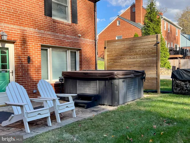 $650,000 | 1108 Hampton Garth, Towson, MD 21286