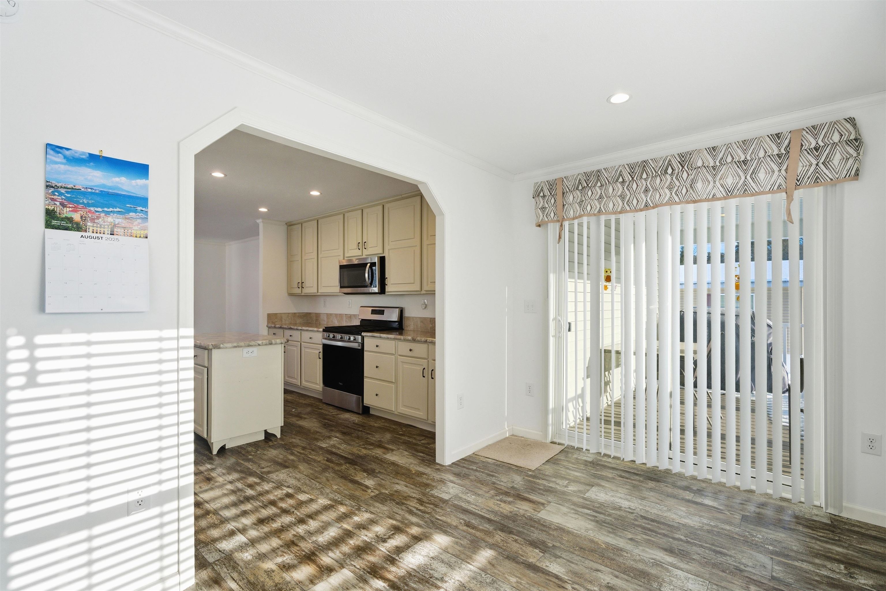 14 Hagop Road Salem, NH 03079 - Photo 13 of 30