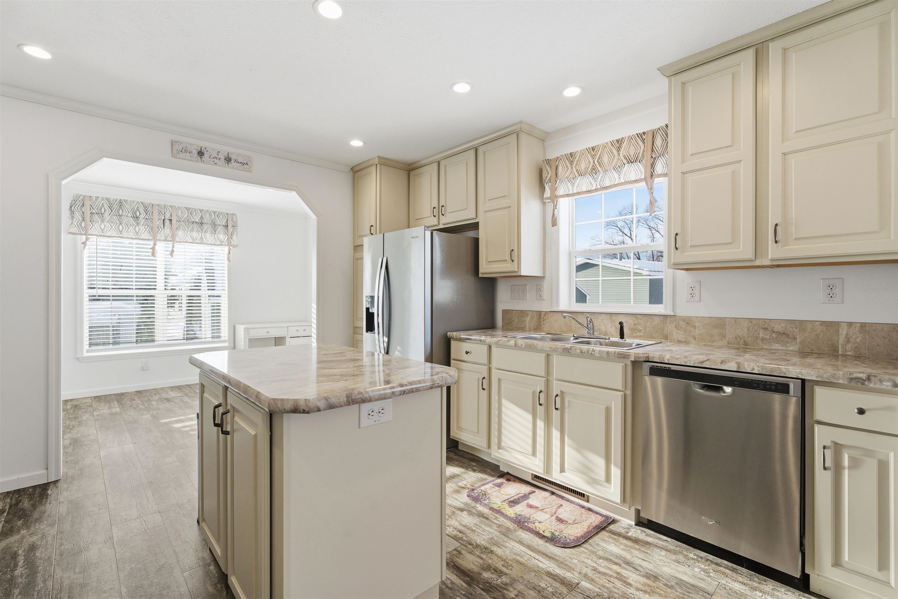 14 Hagop Road Salem, NH 03079 - Photo 15 of 30