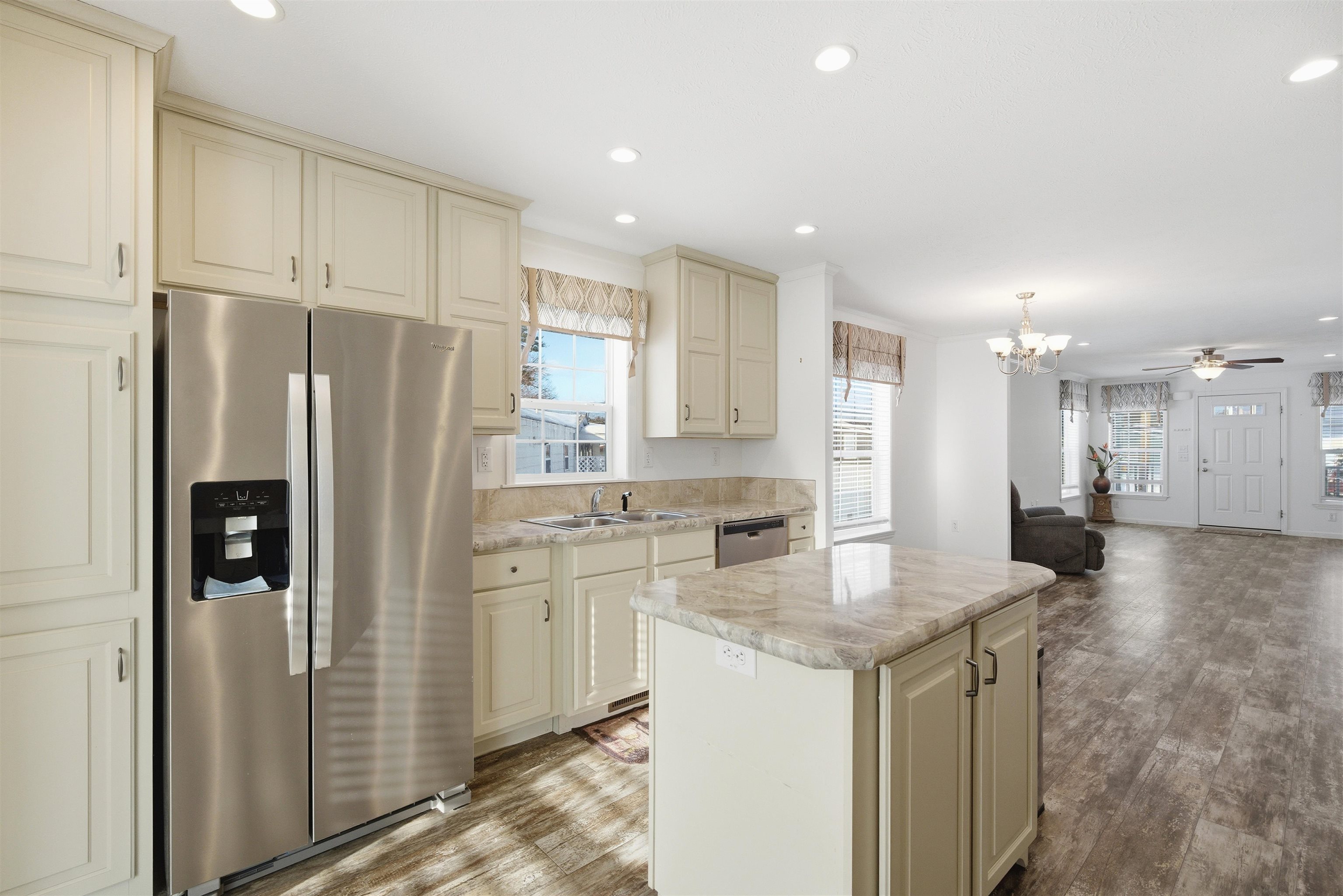 14 Hagop Road Salem, NH 03079 - Photo 17 of 30