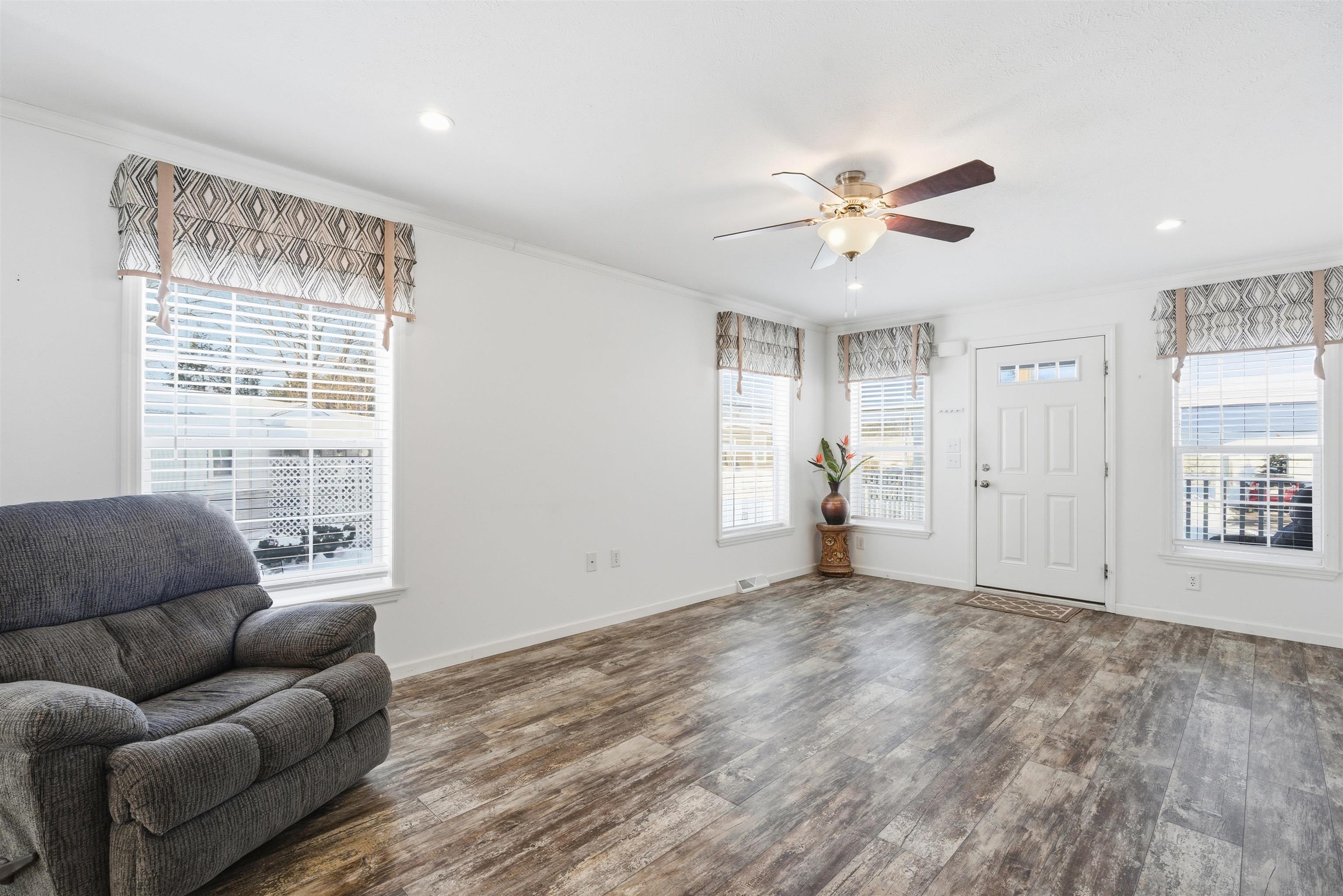 14 Hagop Road Salem, NH 03079 - Photo 9 of 30