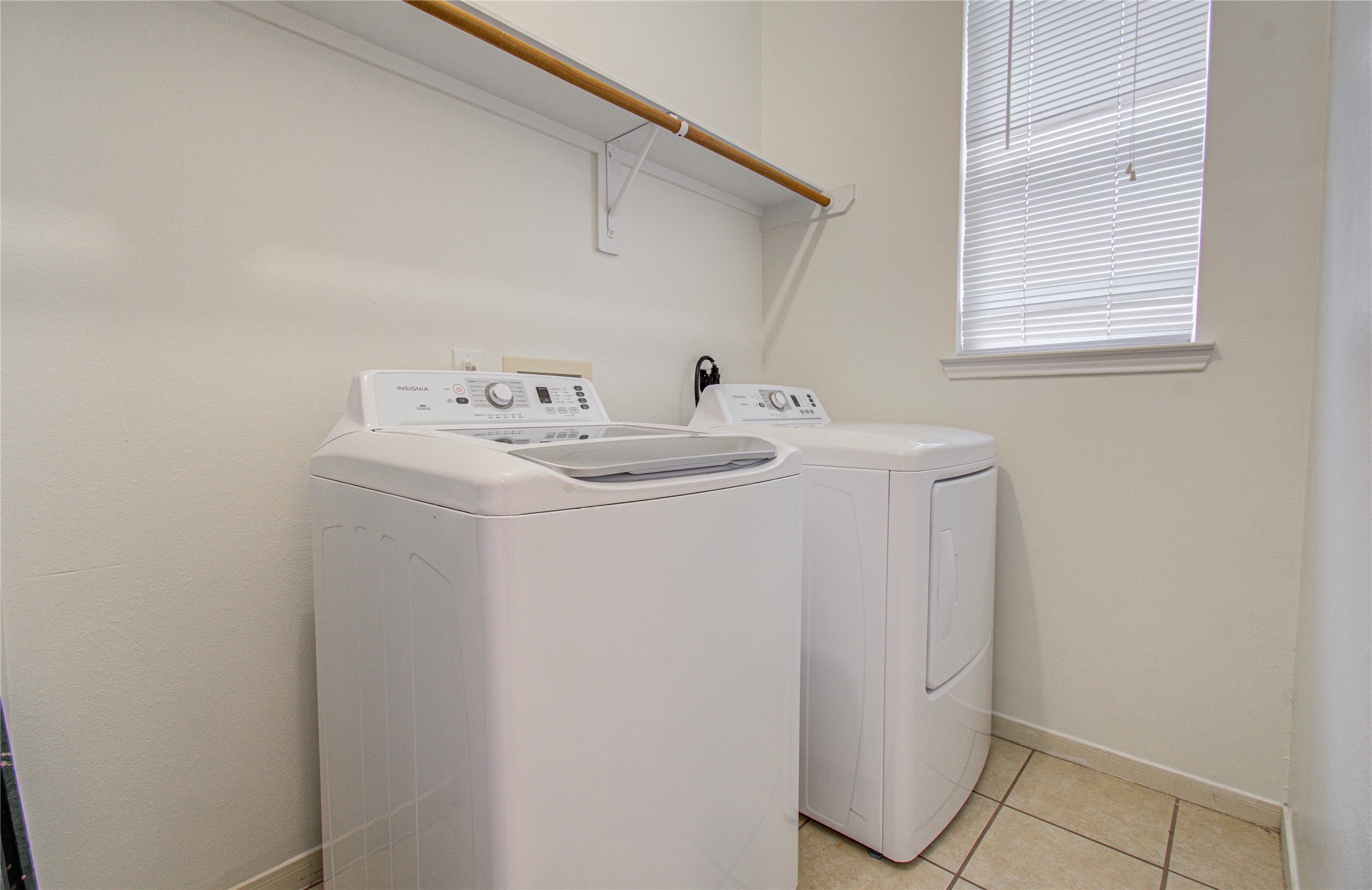 24135 Pinecreek Point Spring, TX 77373 - Photo 14 of 30 a utility room with dryer and washer