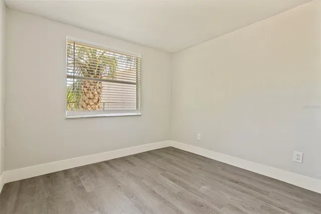 $2,900 | 834 Riverside Drive, Tarpon Springs, FL 34689