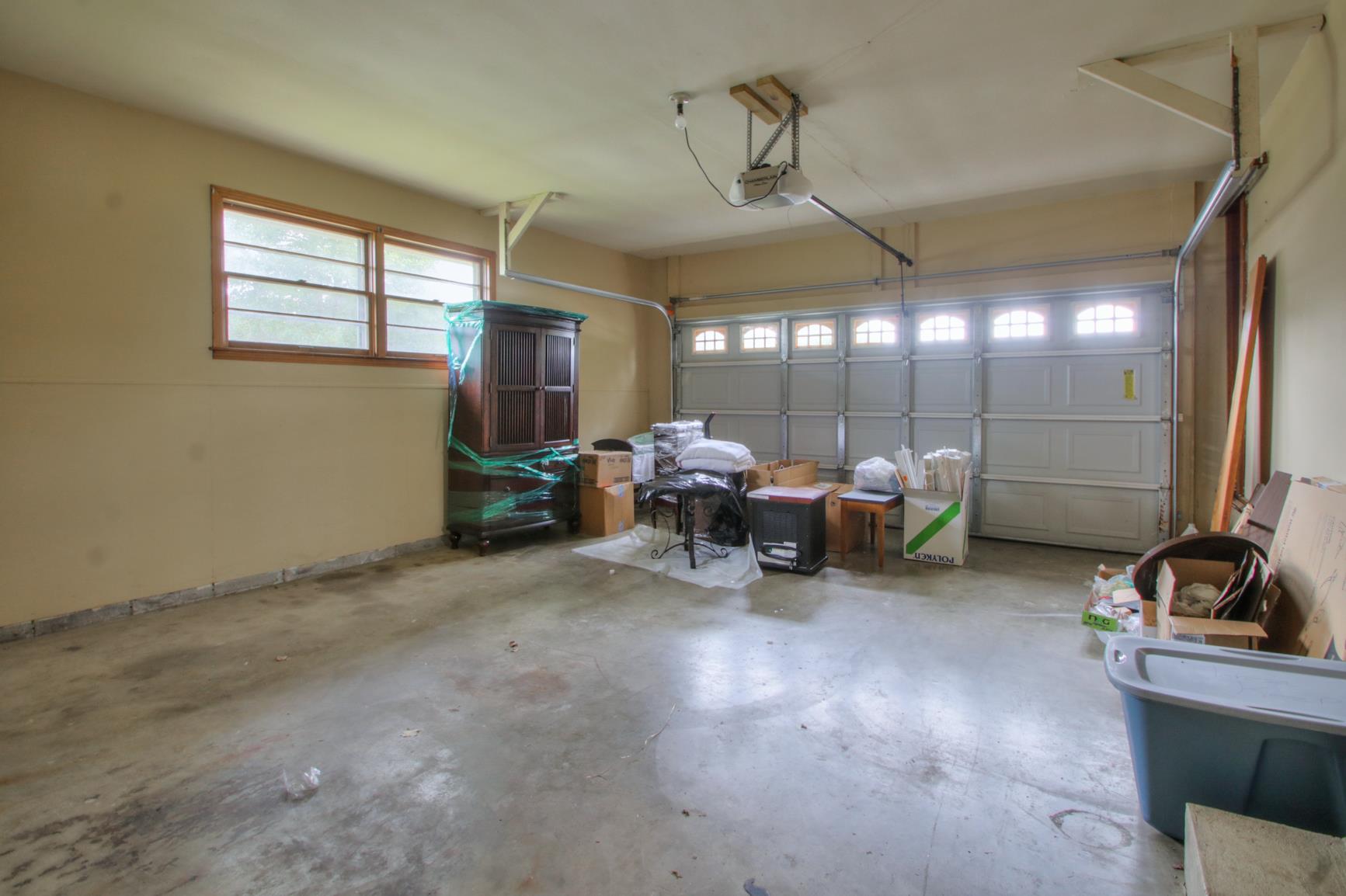 3005 Academy Road Portland, TN 37148 - Photo 25 of 30 Attached garage