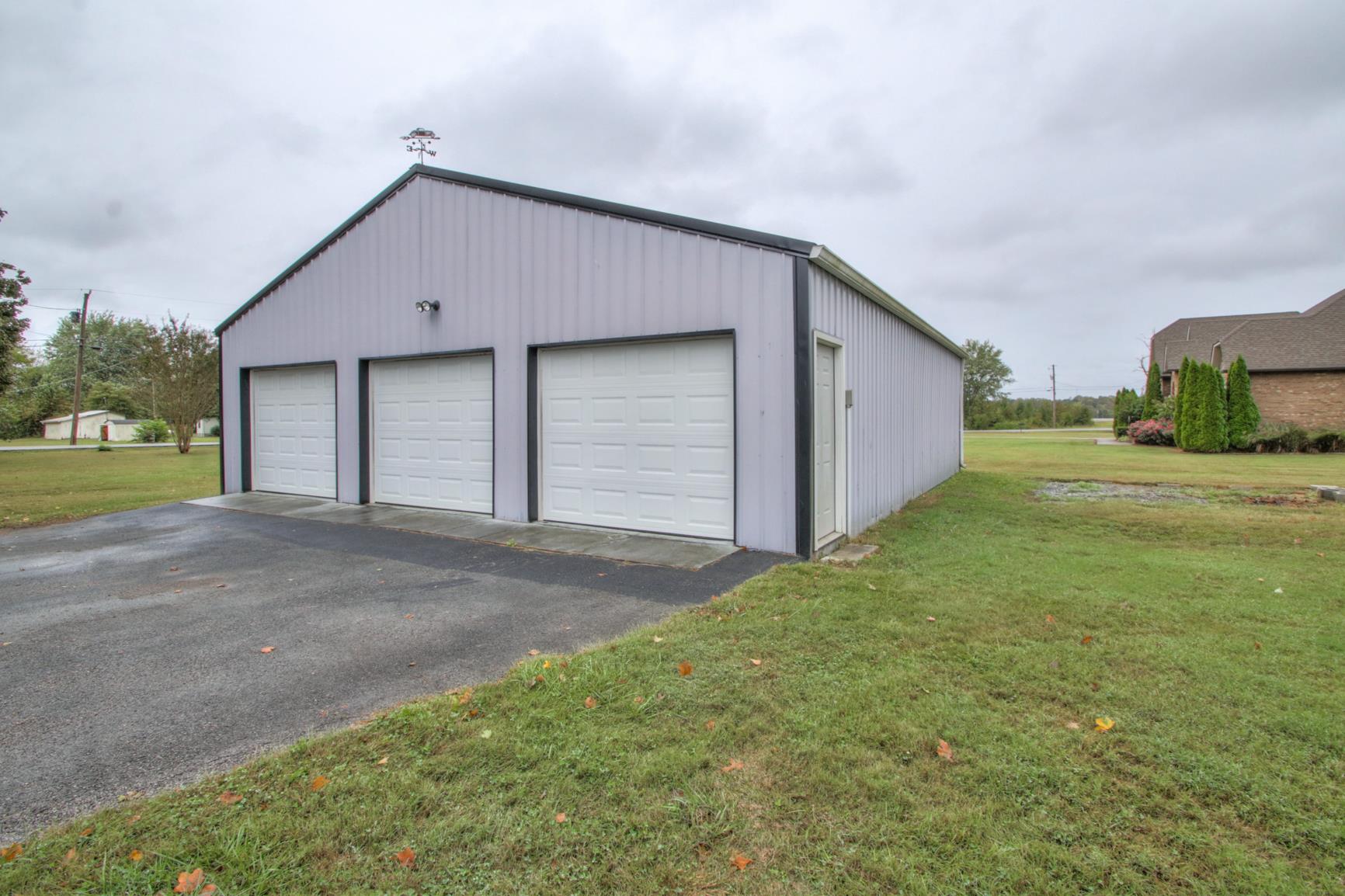 3005 Academy Road Portland, TN 37148 - Photo 27 of 30 Metal garage / shop