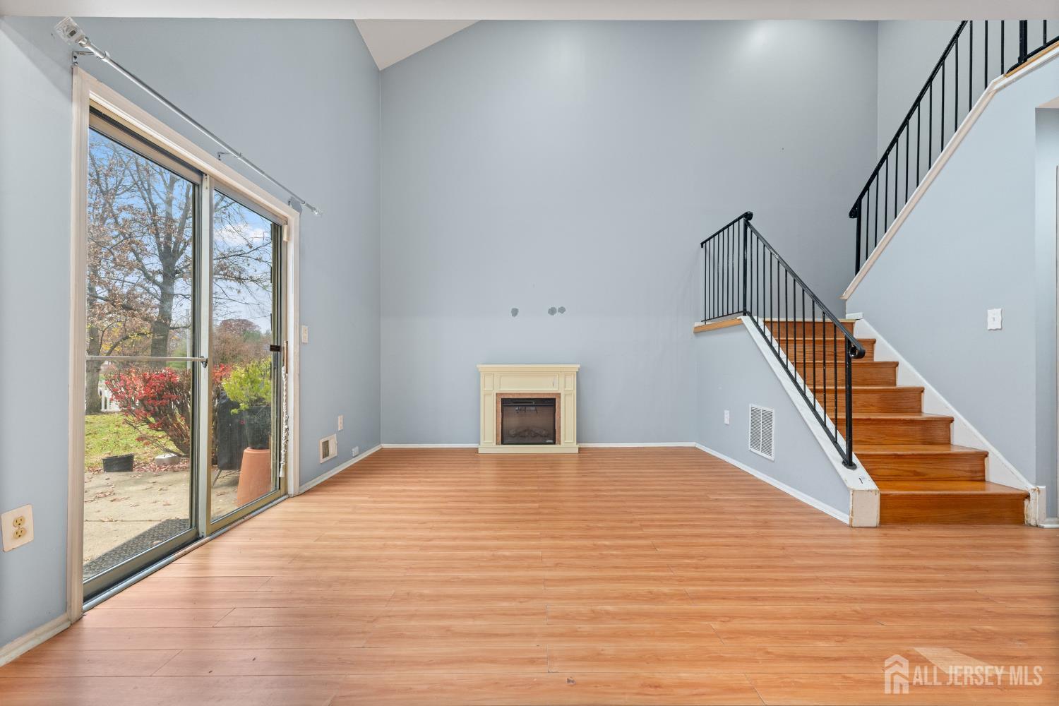 155 Salem Road North Brunswick, NJ 08902 - Photo 7 of 15 Gallery Image 7