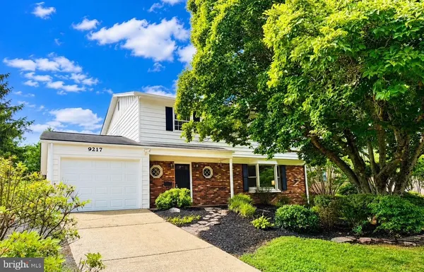 $1,050,000 | 9217 Santayana Drive, Fairfax, VA 22031
