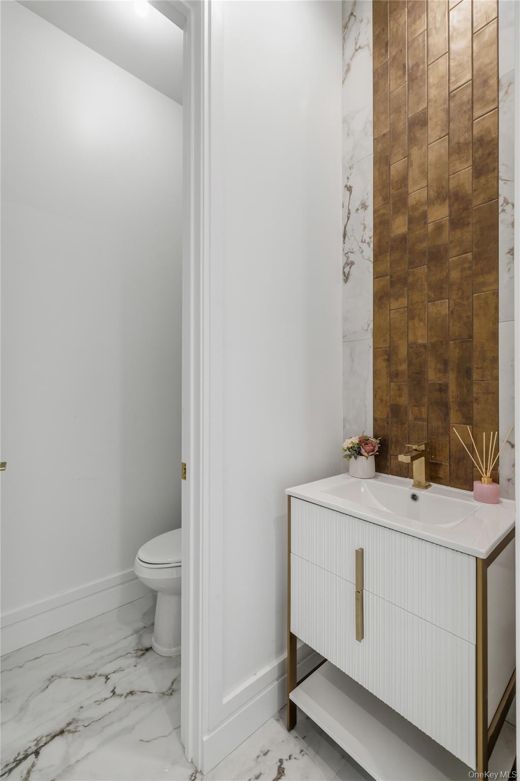 40 Singer Avenue, Unit 201 Spring Valley, NY 10977 - Photo 17 of 50