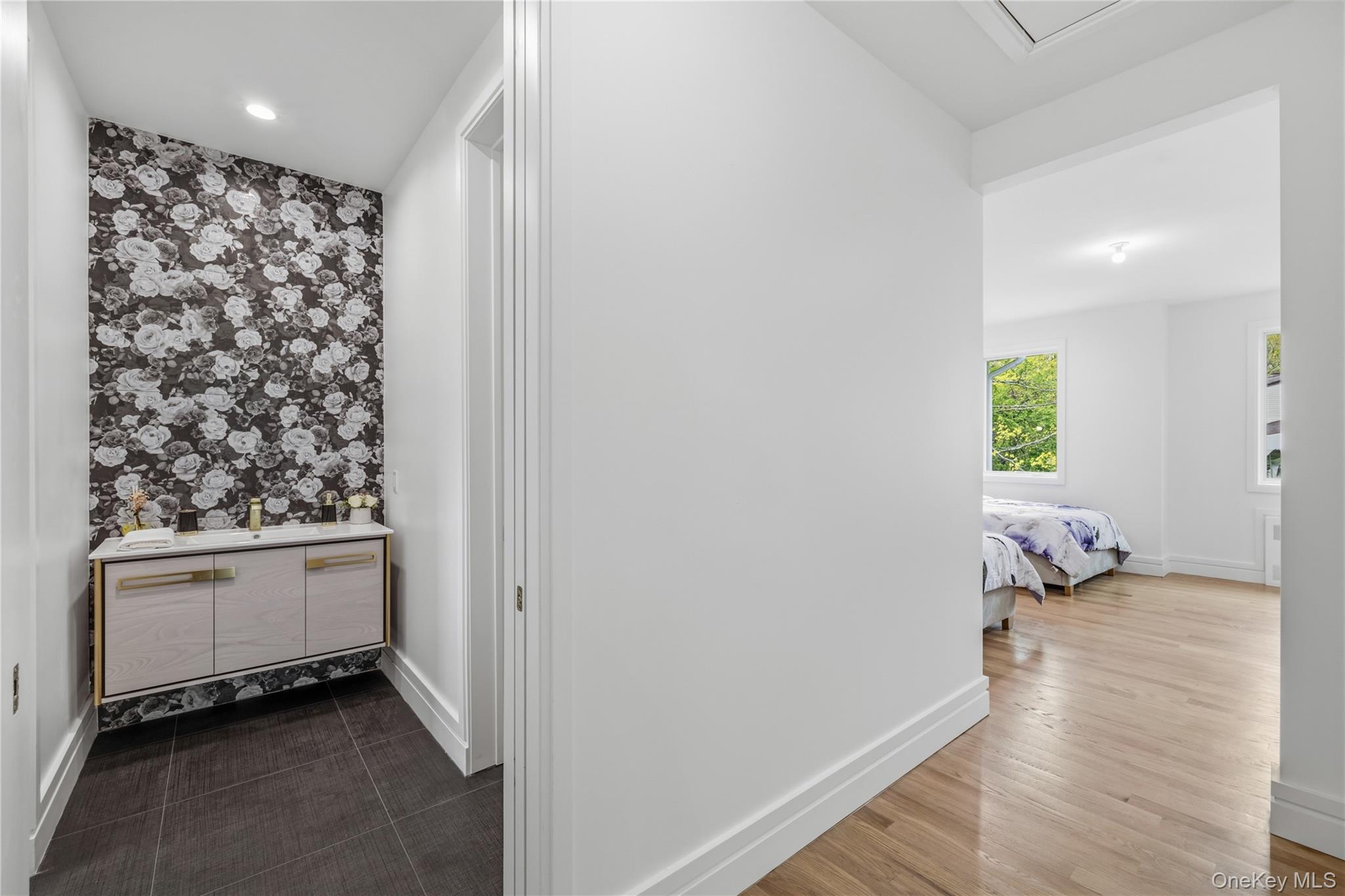 40 Singer Avenue, Unit 201 Spring Valley, NY 10977 - Photo 23 of 50
