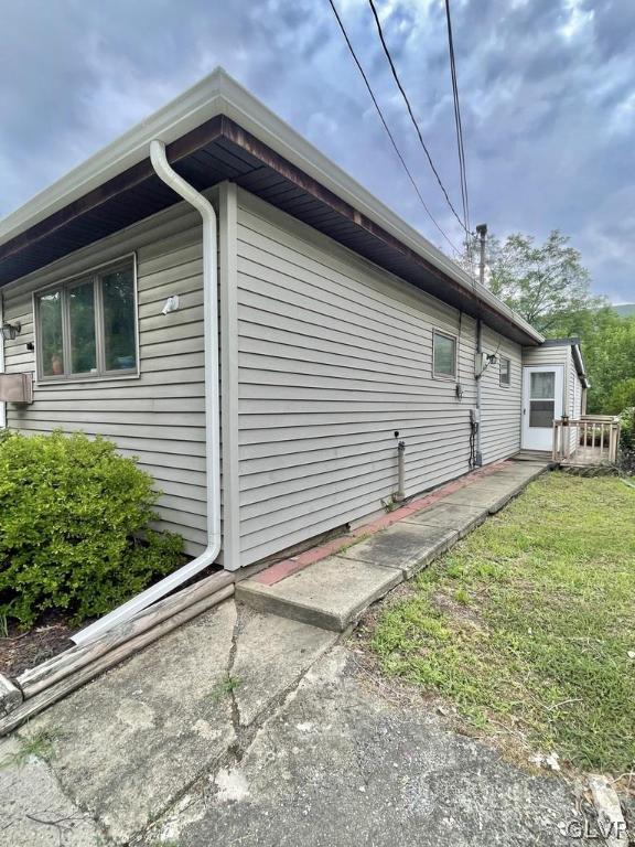 612 Mauch Chunk Road Palmerton, PA 18071 - Photo 3 of 20 Gallery Image 3