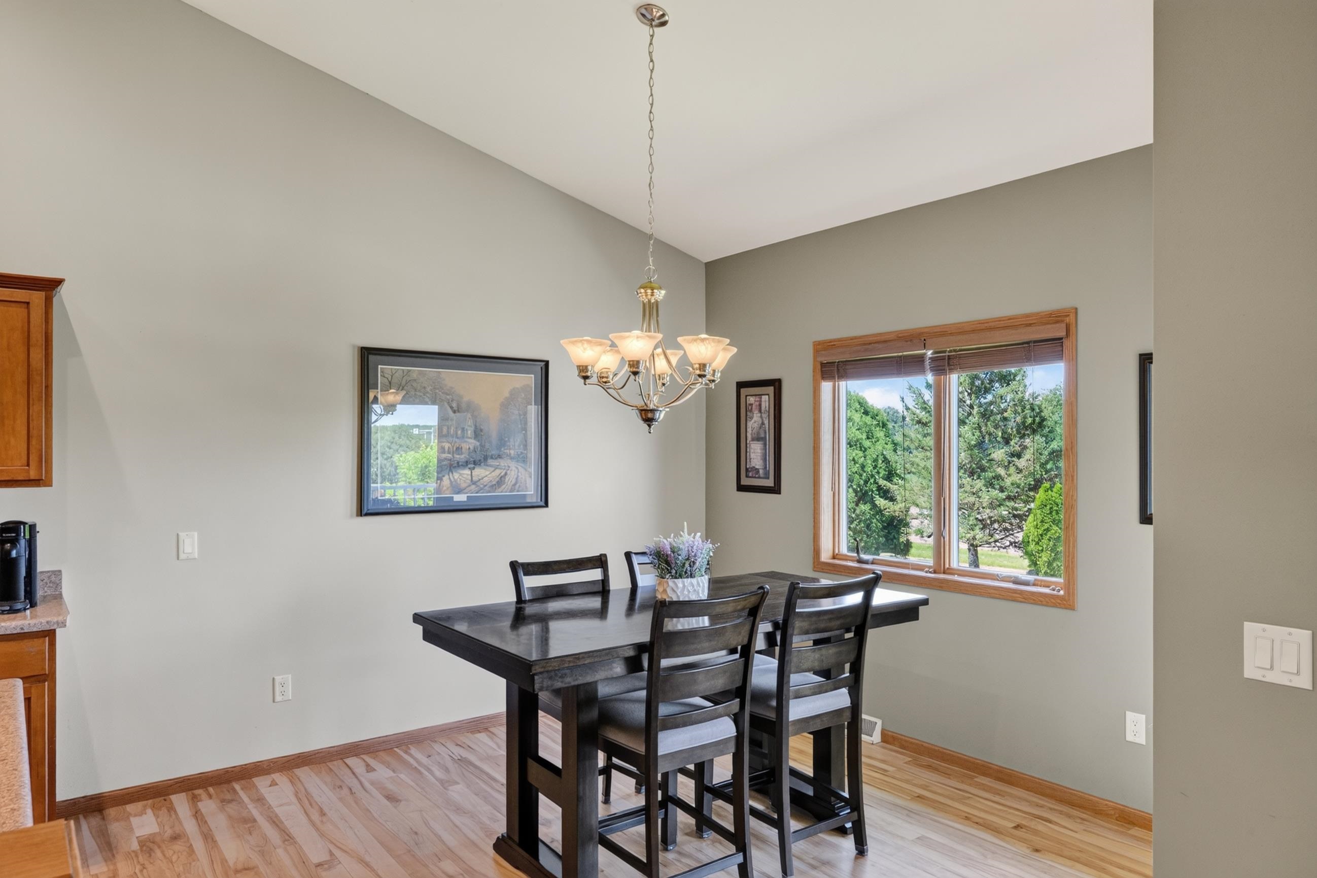 2102 Talc Trail Madison, WI 53719 - Photo 9 of 51