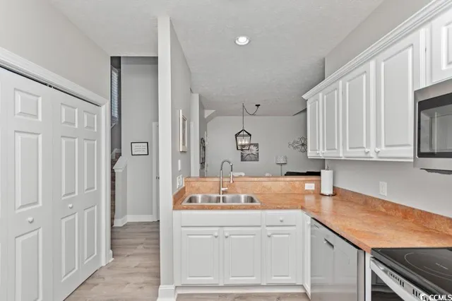 $215,000 | 110 Cart Crossing Drive, Unit 102, Conway, SC 29526