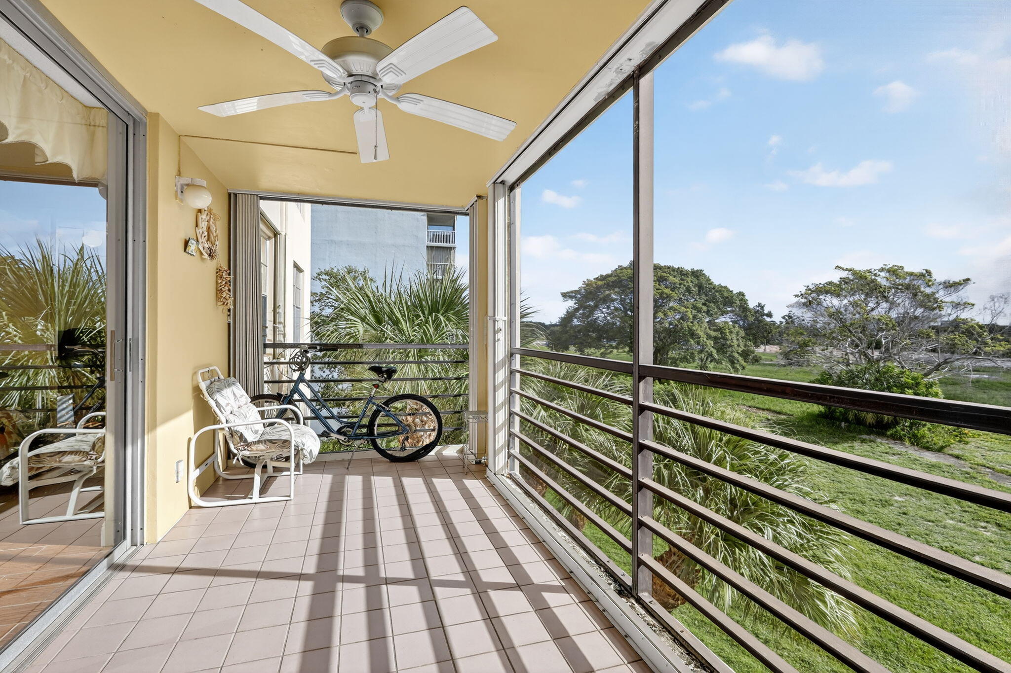 5340 Northwest 2nd Avenue, Unit 421 Boca Raton, FL 33487 - Photo 37 of 54 32-web-or-mls-011__82A4133
