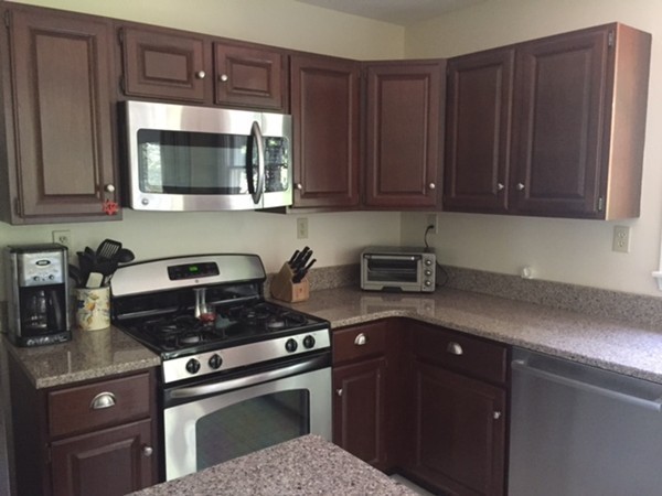 8 Reeve Road Sharon, MA 02067 - Photo 3 of 16