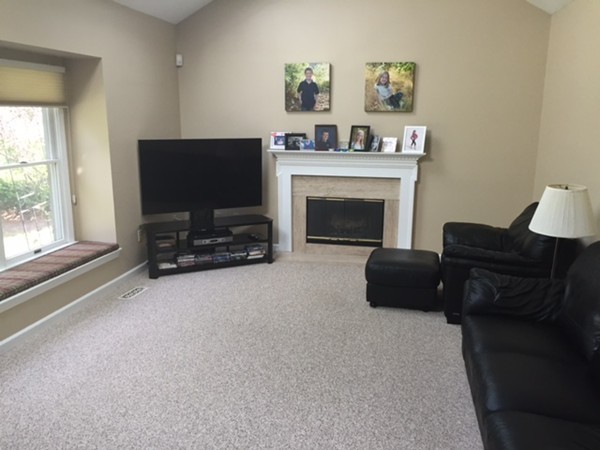 8 Reeve Road Sharon, MA 02067 - Photo 6 of 16