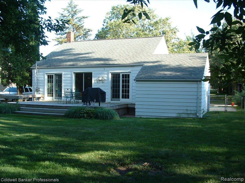 4126 Samoset Road Royal Oak, MI 48073 - Photo 9 of 10 SAMOSET 002