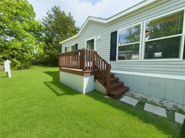$90,000 | 118 Bluffview Drive, Knollwood, TX 75092