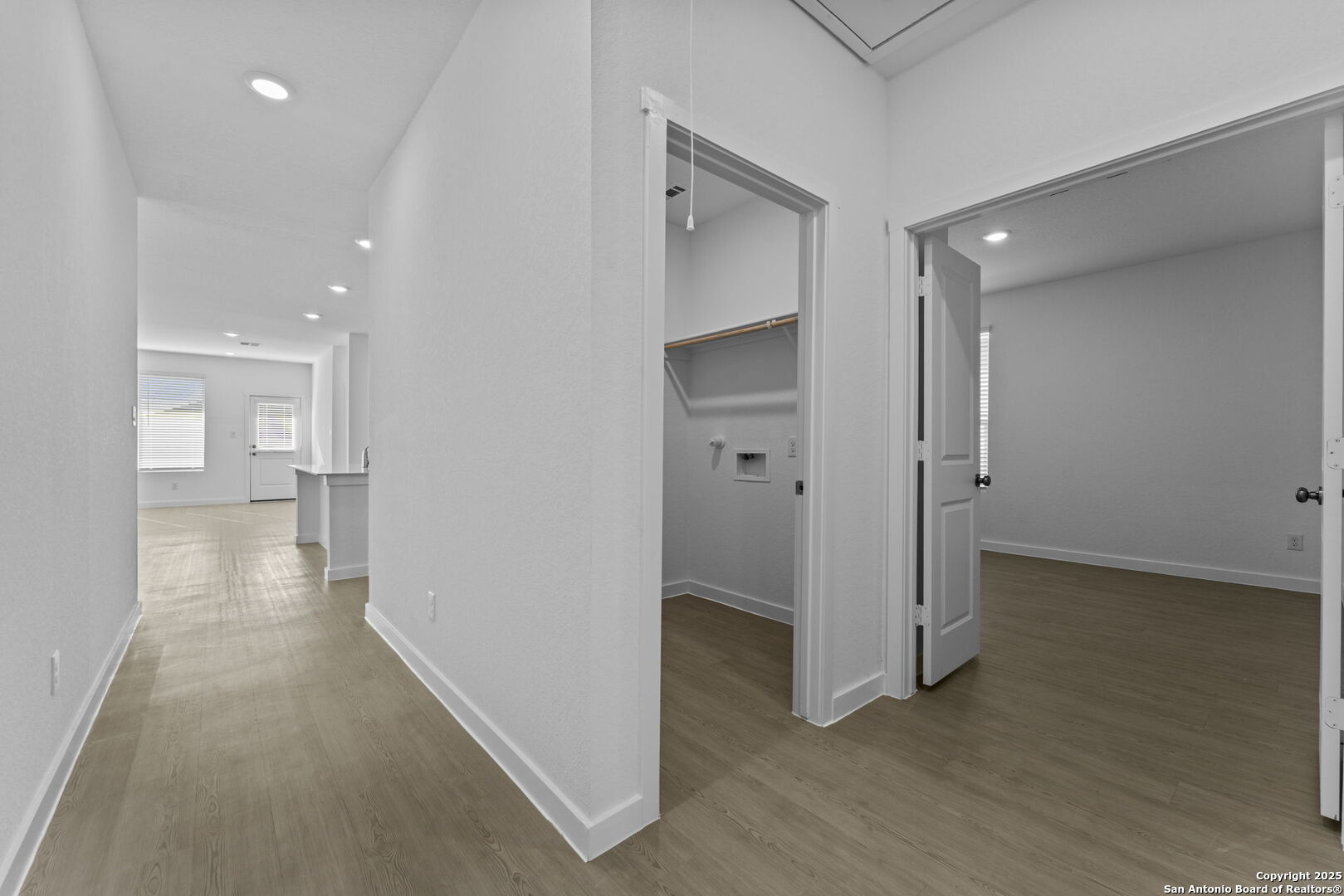 726 Bee Ridge Point New Braunfels, TX 78130 - Photo 8 of 24