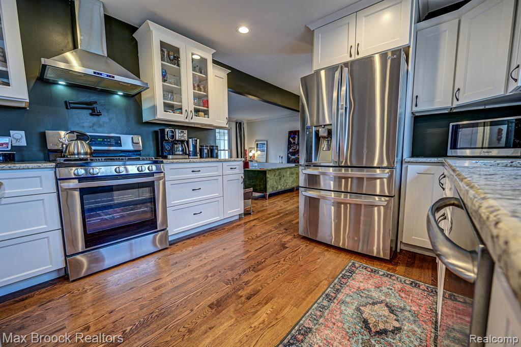 1424 Deerhurst Lane Rochester Hills, MI 48307 - Photo 20 of 74