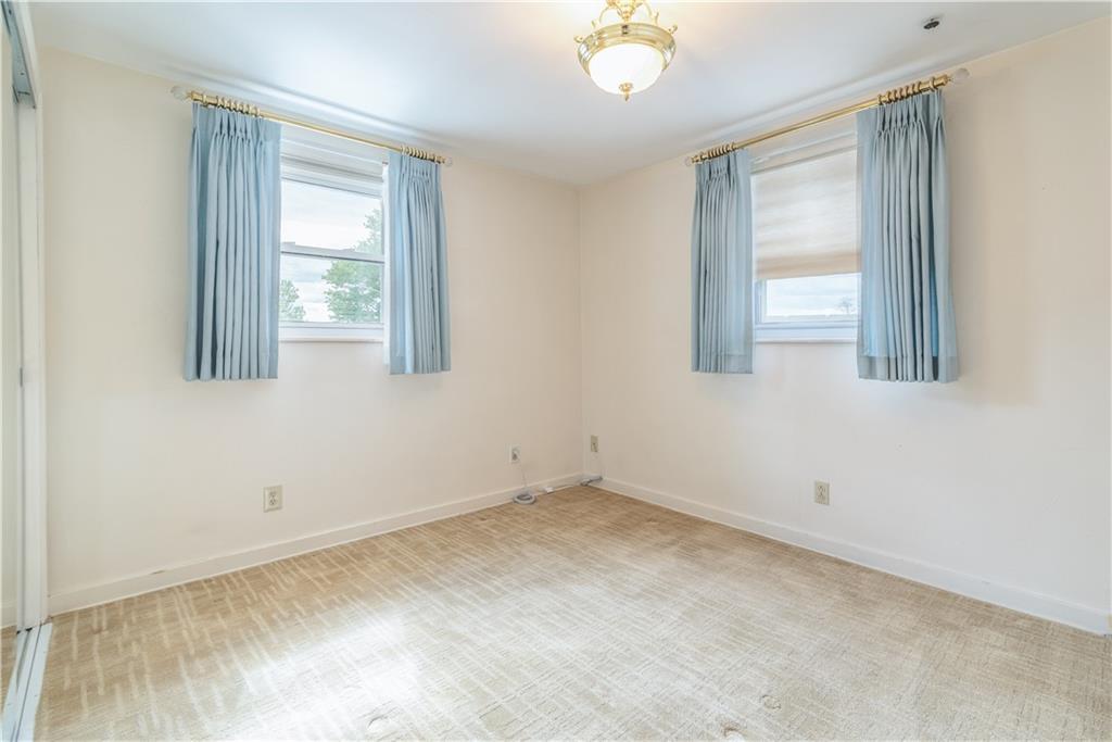 1530 Greentree Road Pittsburgh, PA 15220 - Photo 15 of 22 Gallery Image 15