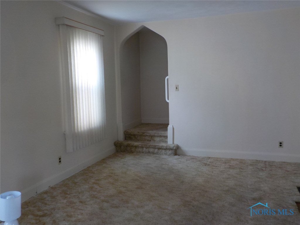 632 Southover Road Toledo, OH 43612 - Photo 4 of 13 Gallery Image 4